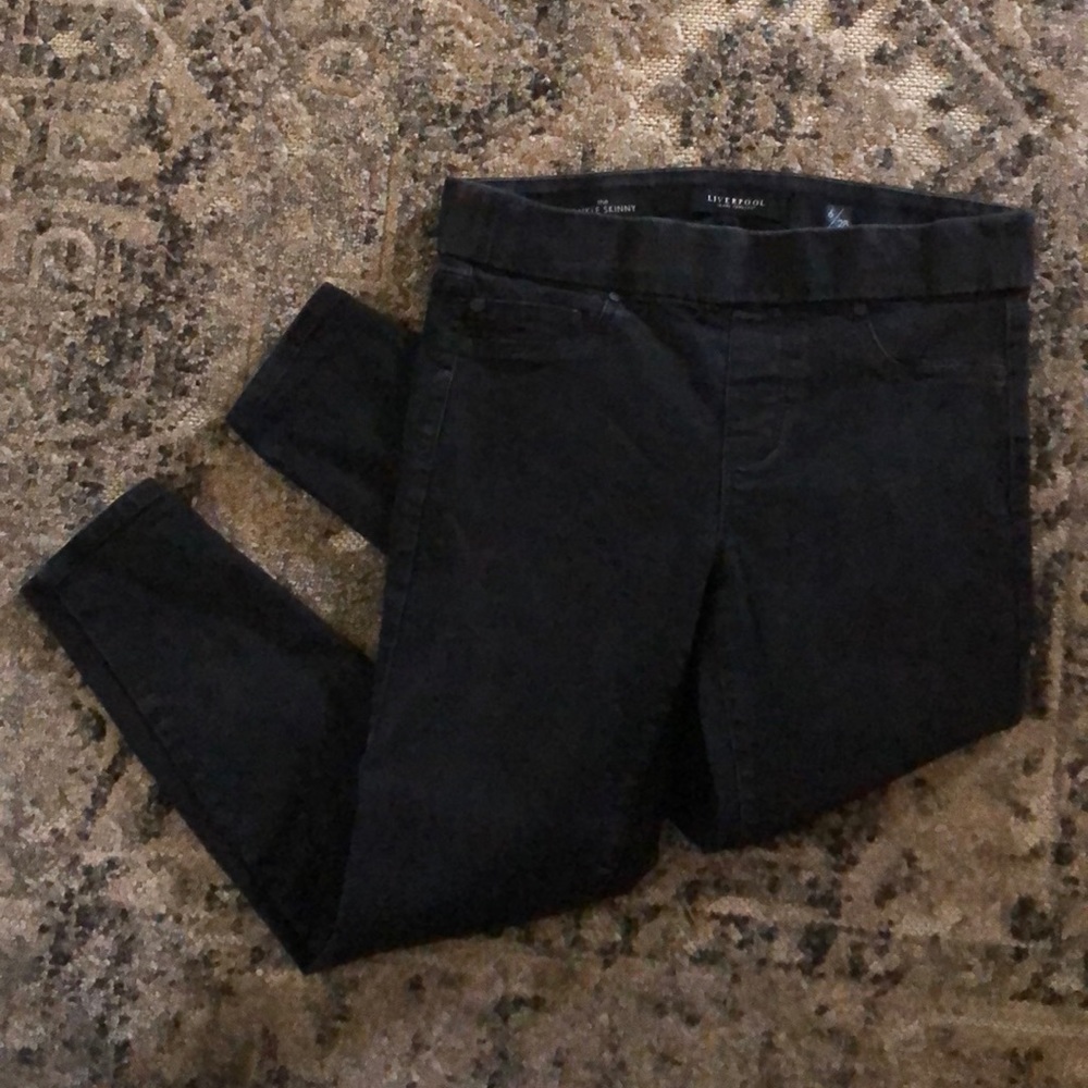 Liverpool black ankle skinny jeans